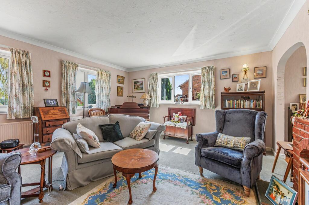 House in Wychavon, Defford - More