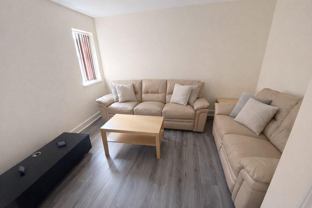 Main image of property: Ringwood Crescent, Nottingham