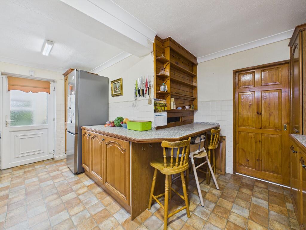 House in Chester, Upton-by-Chester - View 4