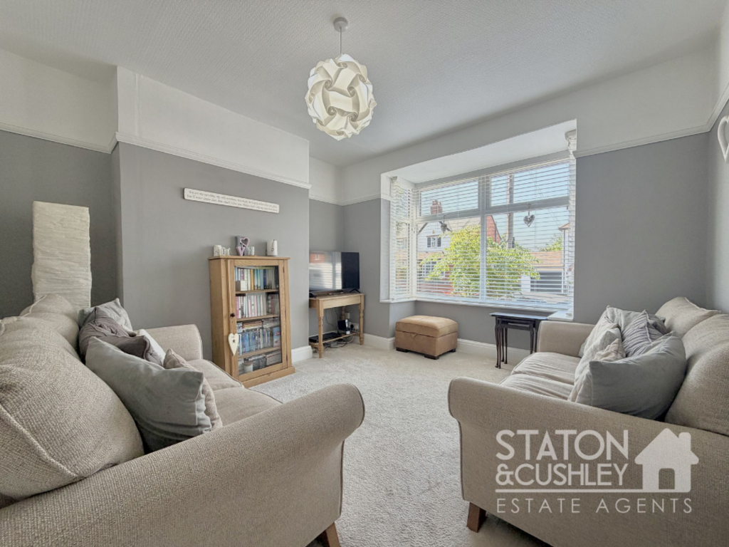 House in Mansfield, Nottinghamshire - View 4
