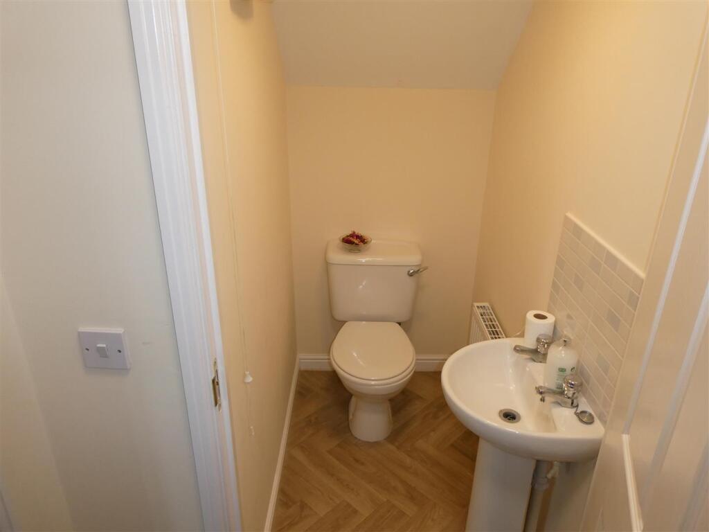House in Cherwell, Hanwell Fields, Banbury - More