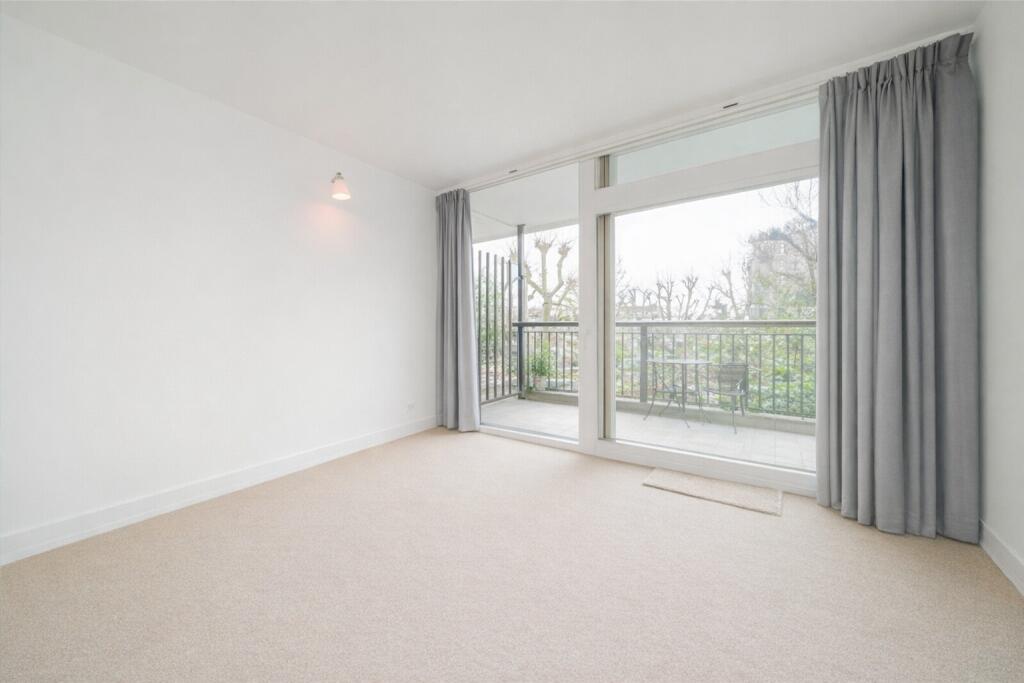 Apartment in London - View 2