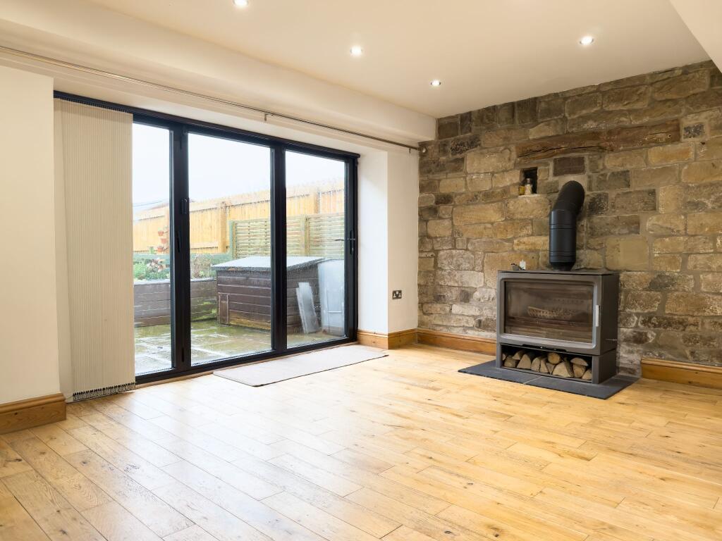 Additional image 2 of Saxon Court, Wyke, BD12 8EW