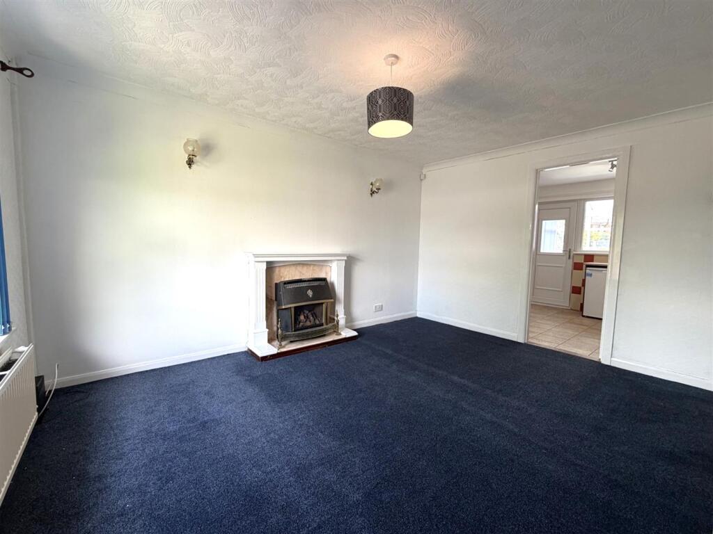 Old Vicarage Mews, Westhoughton, Bolton - Widok 2