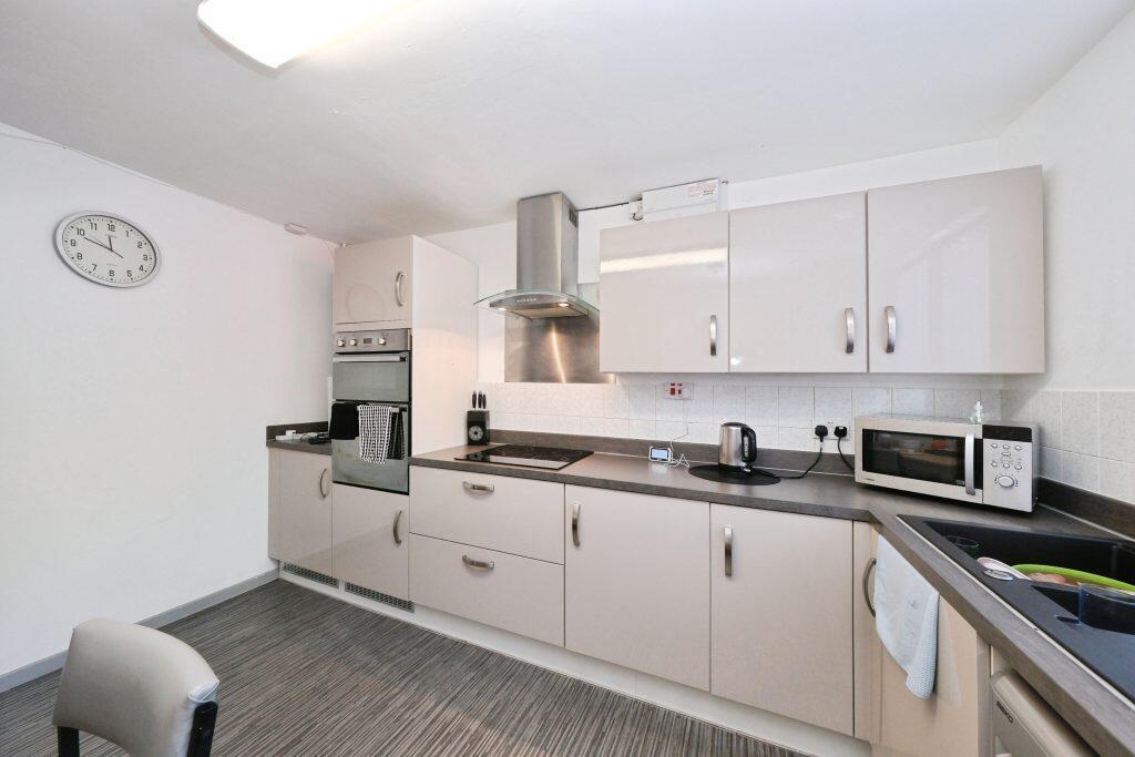 House in Sheffield - View 4