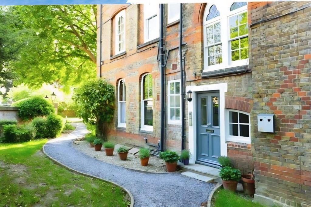 Main image of property: Alma Road, Windsor, SL4