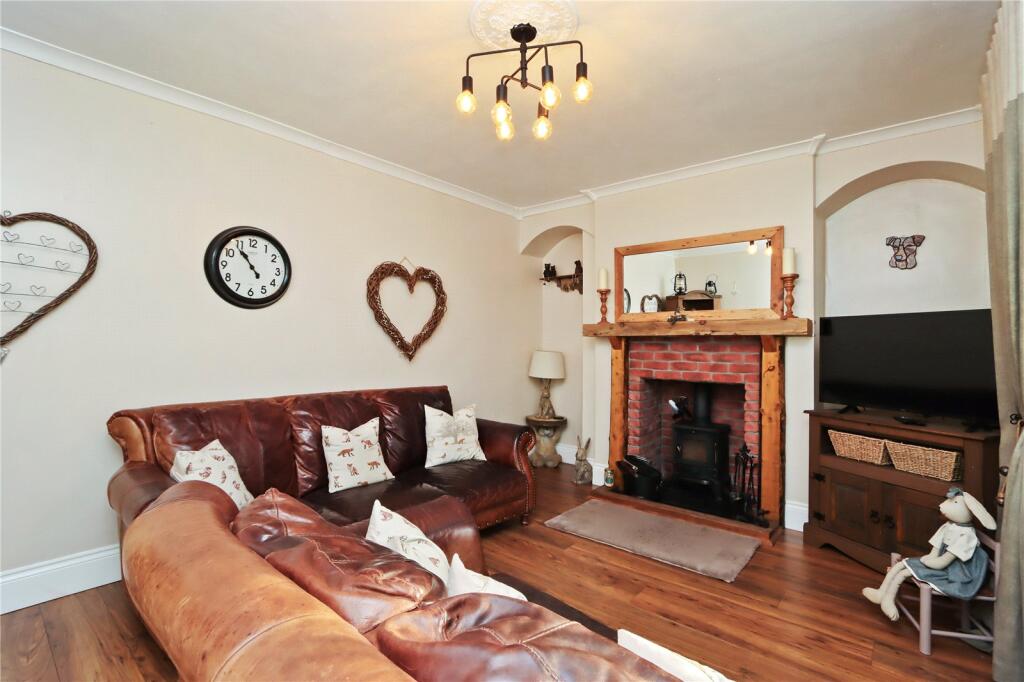 Warwick Avenue, Moorside, Consett, Durham, DH8 photo 3