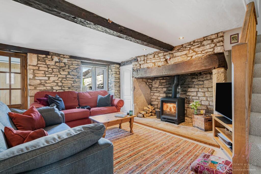 House in Gloucester - More