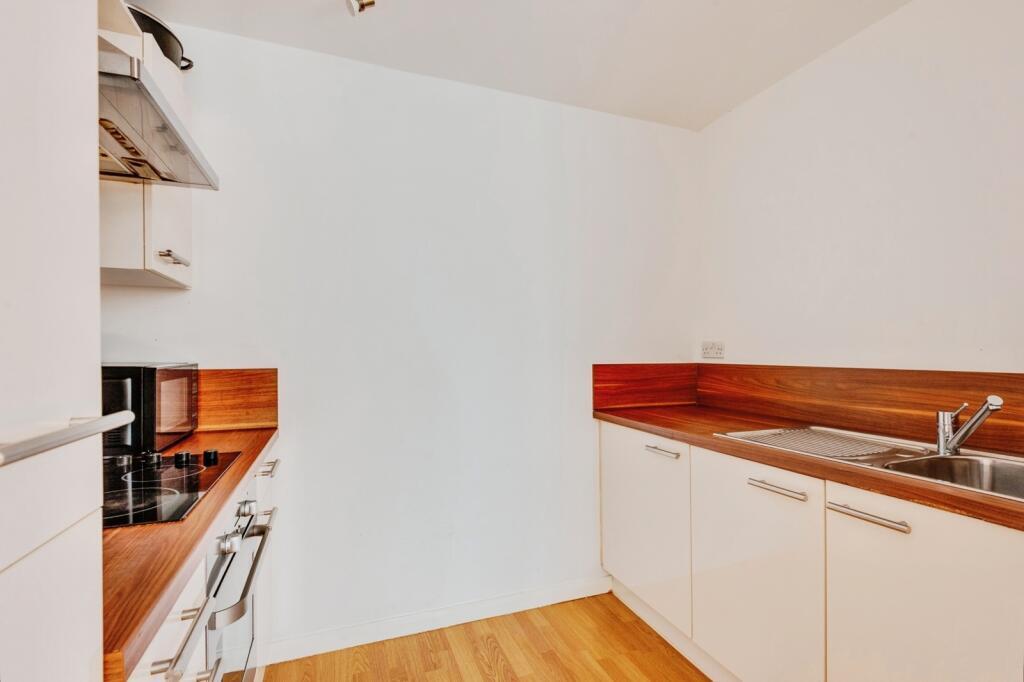 Apartment in Liverpool - View 5