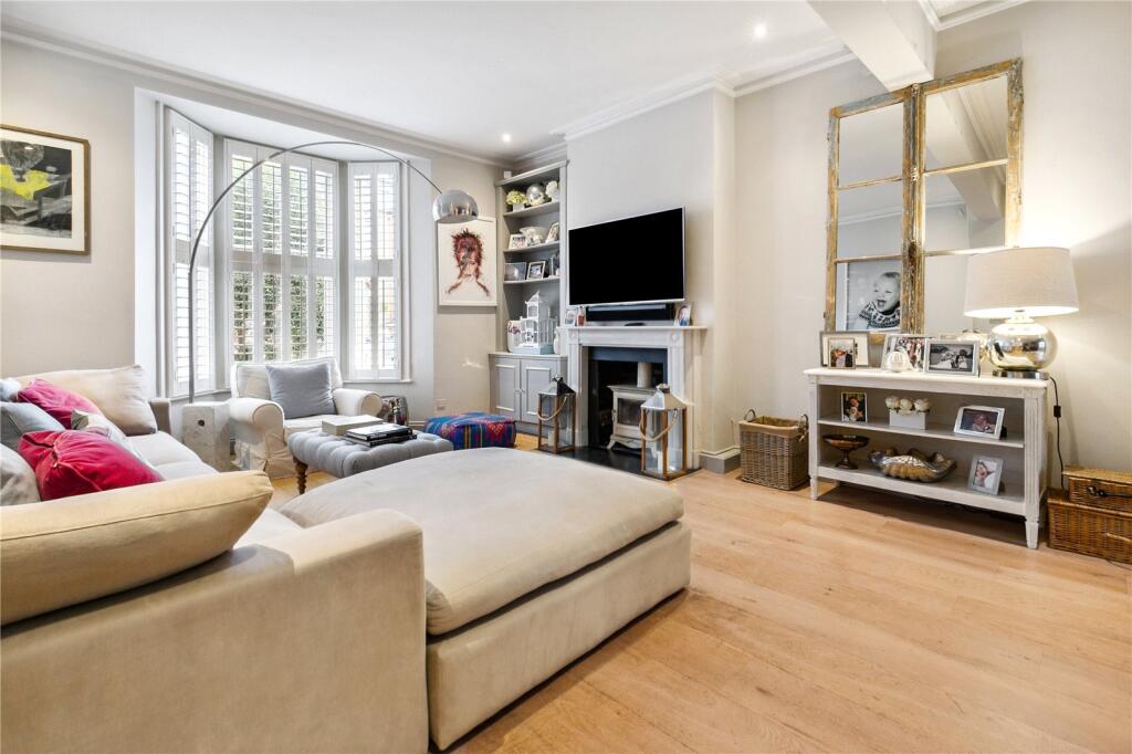 House in London, Wandsworth - View 2