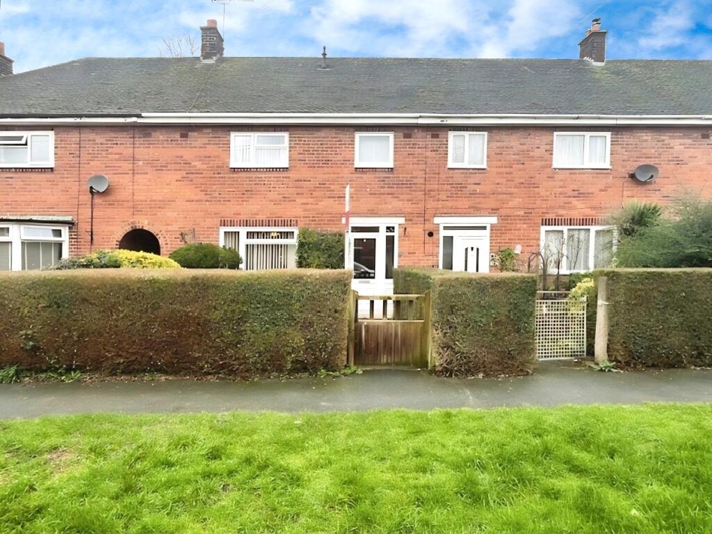 3-bed terraced on Rakeway, Saughall, Chester, £185,000