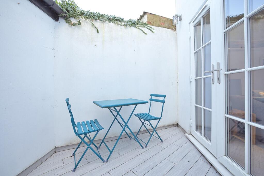 Tunis Row, Broadstairs, Kent, CT10 photo 4