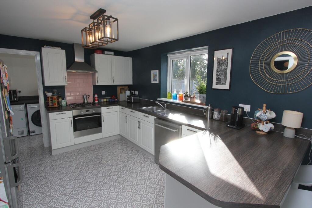 Plasnewydd Walk, Llantwit Major, CF61 - View 5