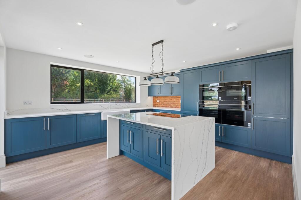 Kennel Lane, Kinsbourne Green, AL5 photo 4