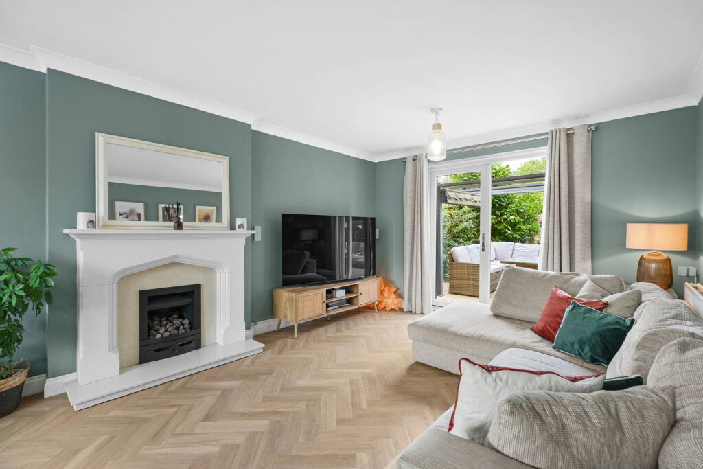 House in Milton Keynes - View 4
