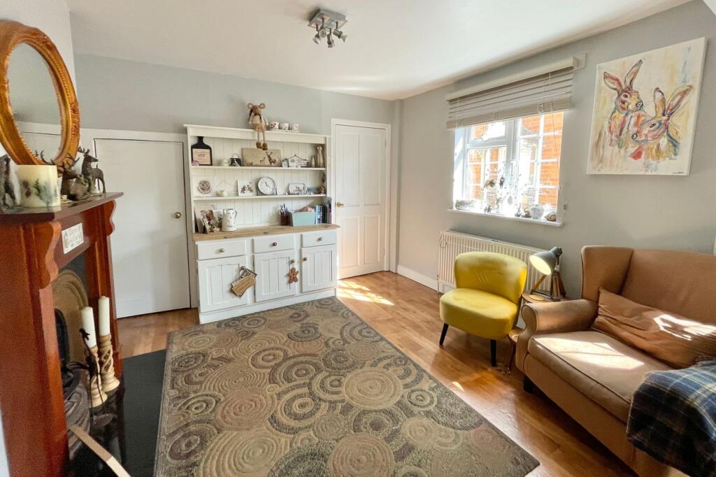 House in Surrey Heath, Surrey - View 5