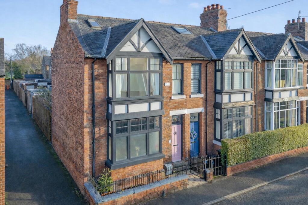 Main image of property: Harcourt Street, York