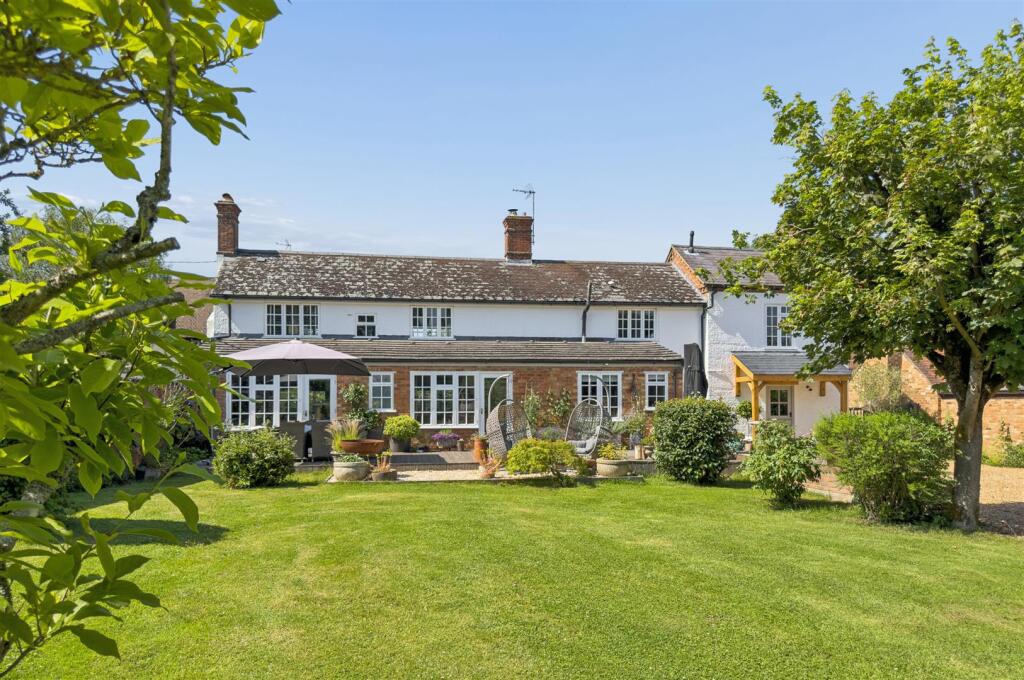 Main image of property: 11 Nearton End, Swanbourne, Milton Keynes