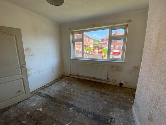 House in Bolton, New Bury - View 4