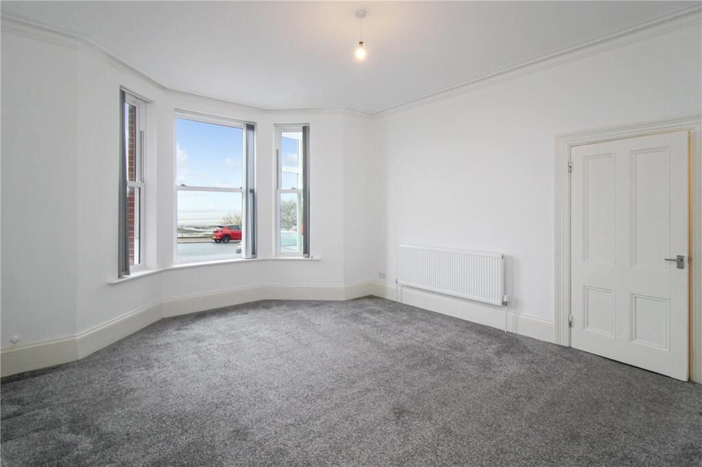 Westcliff Parade, Westcliff-on-Sea, Essex, SS0 photo 2