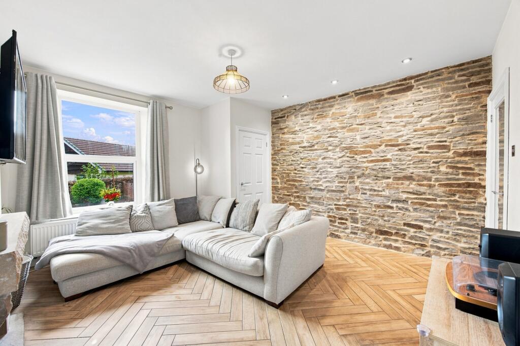 House in Blackburn - View 4