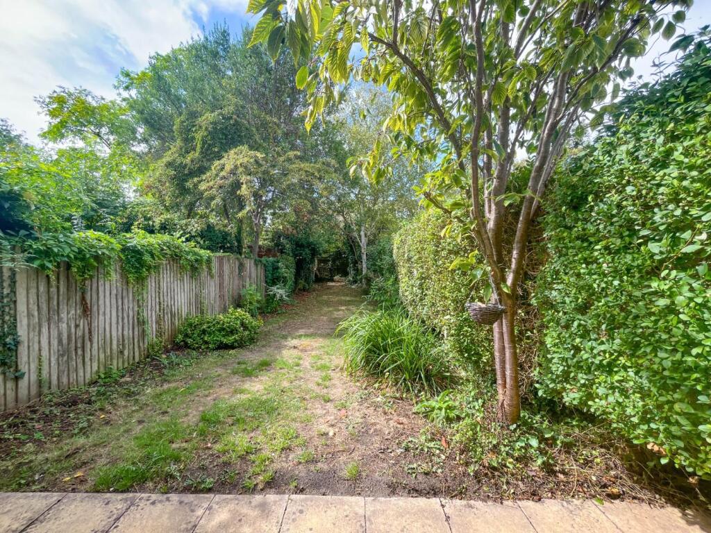 House in Cambridge - View 3