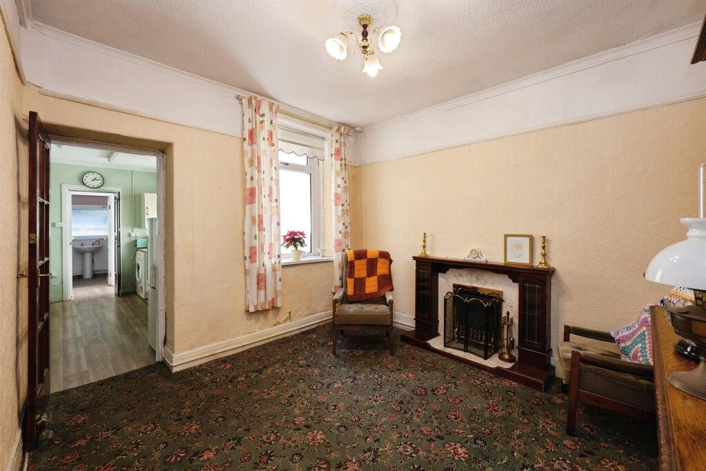 House in Swansea, Morriston - View 3