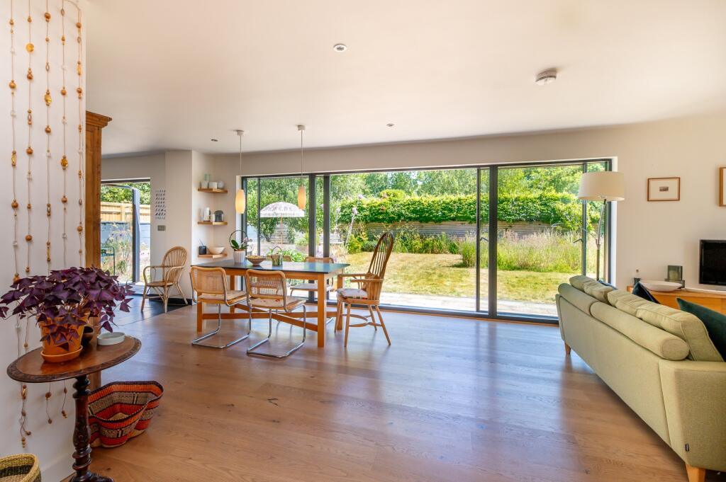 House in Oxford - View 2