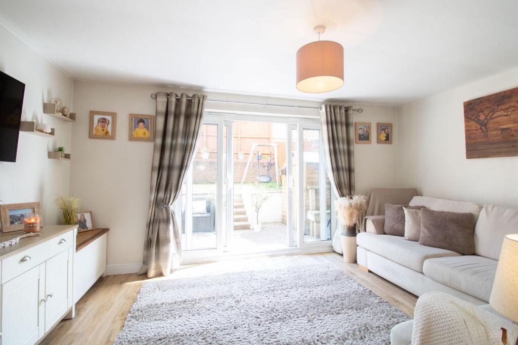 House in Newport, Penmaen - View 3