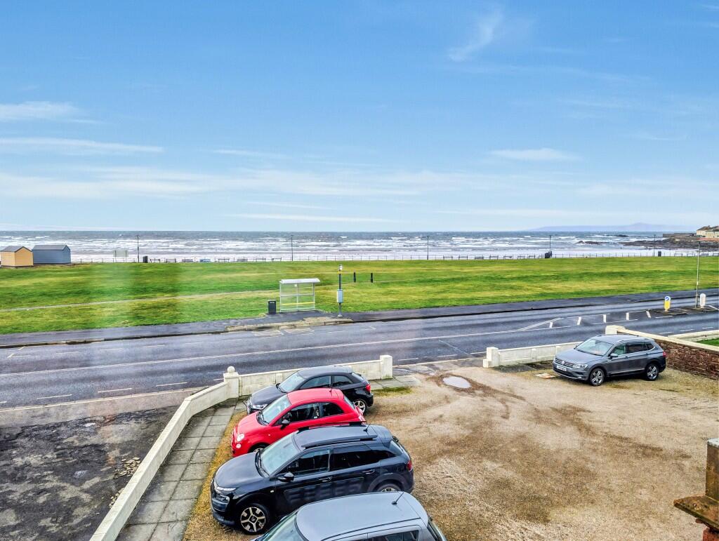 Apartment in Ardrossan, North Ayrshire - View 3