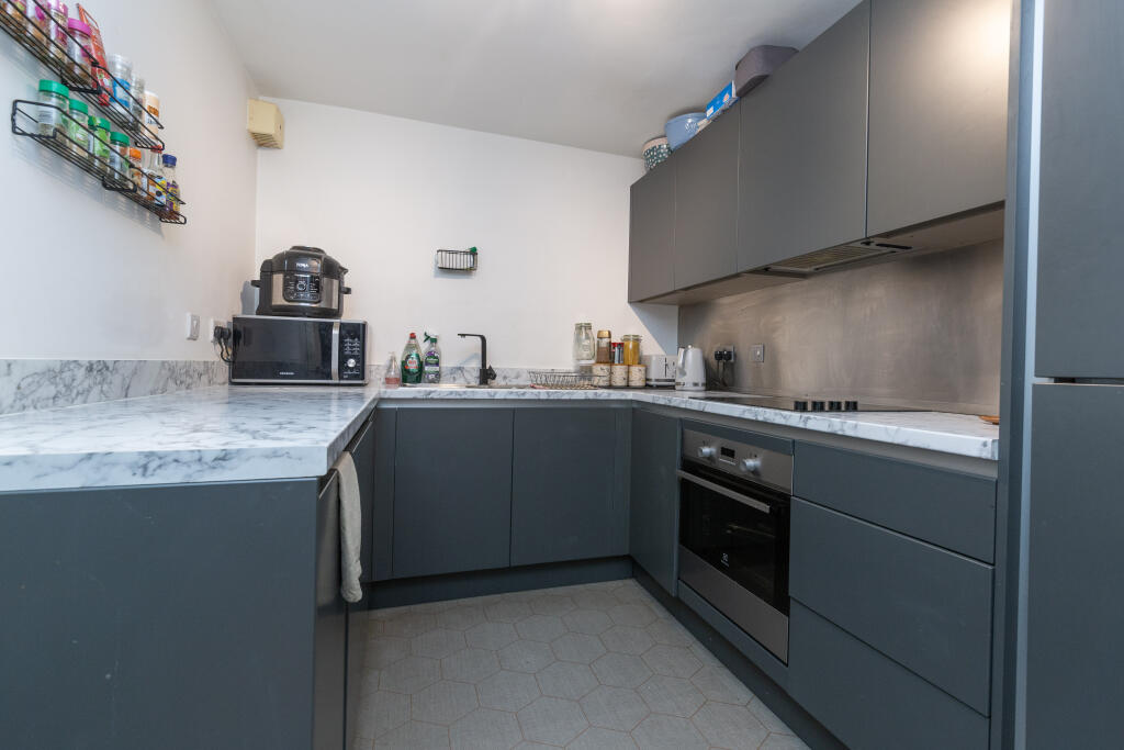Oaklea Court, Darlington, DL1 photo 2