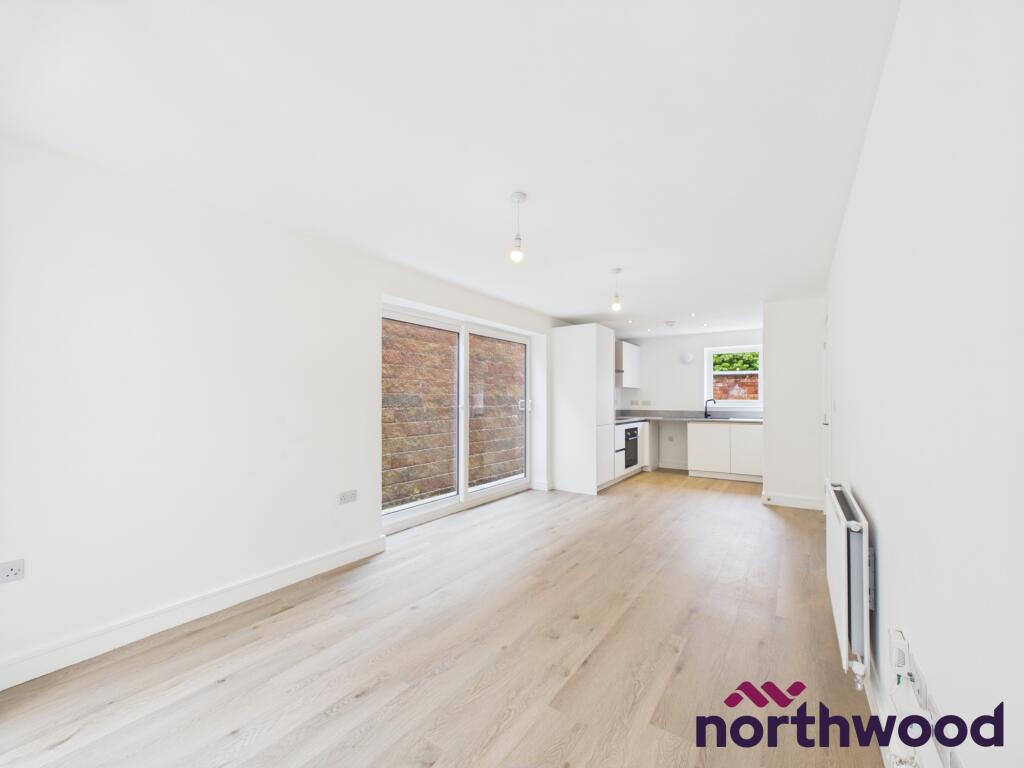 Apartment in Middlewich, Cheshire East - View 2