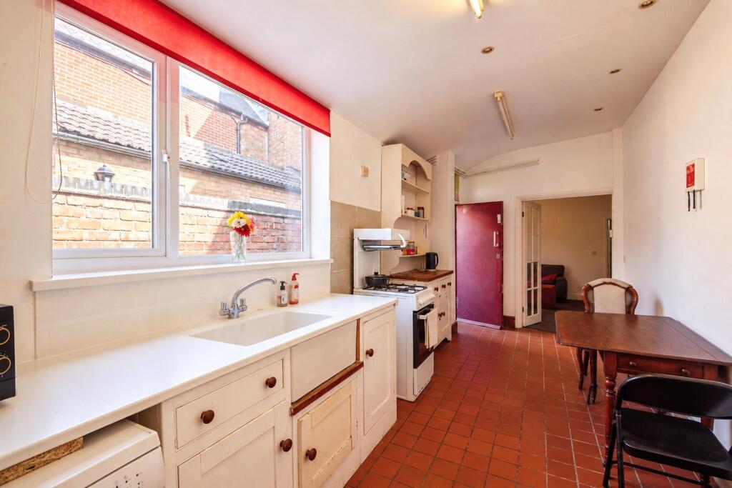 House in Leicester - More