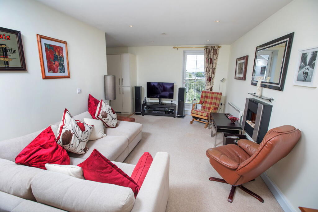 Soar House, St. Marys Road, Market Harborough photo 3