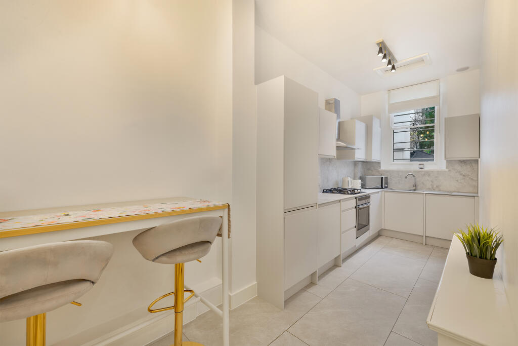 3 bedroom apartment for rent