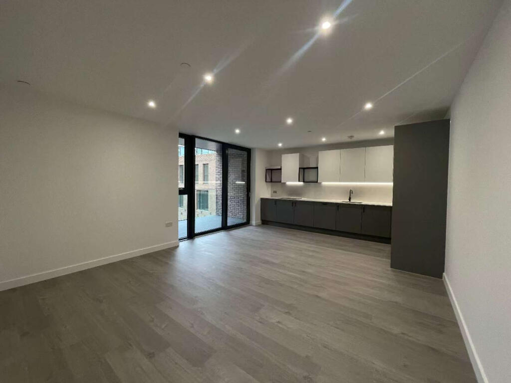 Main image of property: Willowbrook House, Coster Avenue, London, Greater London, N4