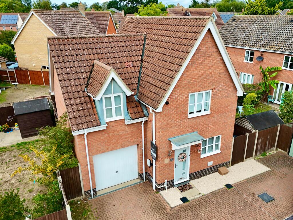 House in Thetford, Cloverfields - View 5