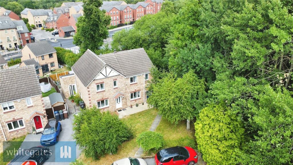 Applehurst Bank, Barnsley, S70 photo 3