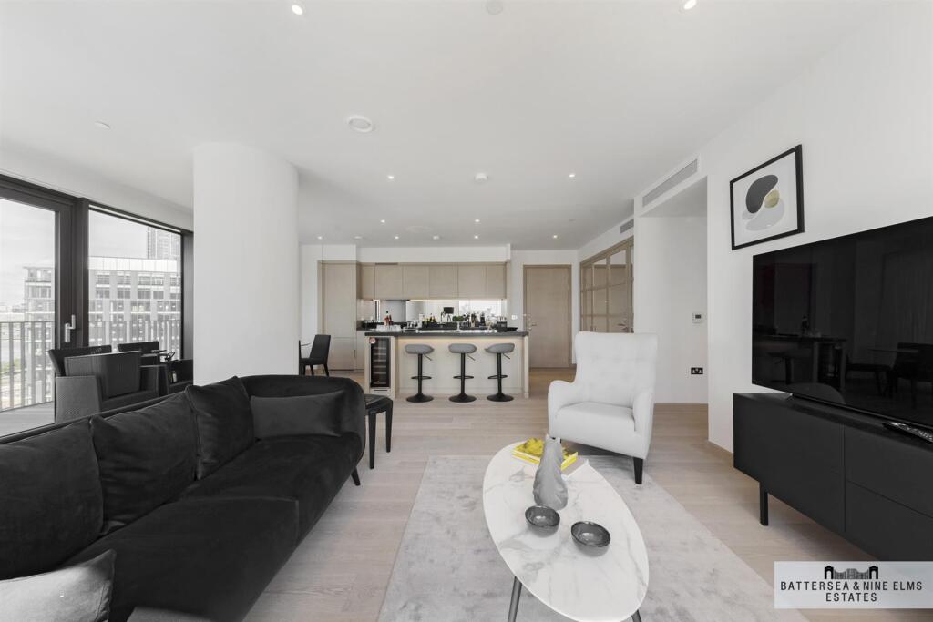 2-bed flat on Legacy Building, Embassy Gardens, £1,650,000