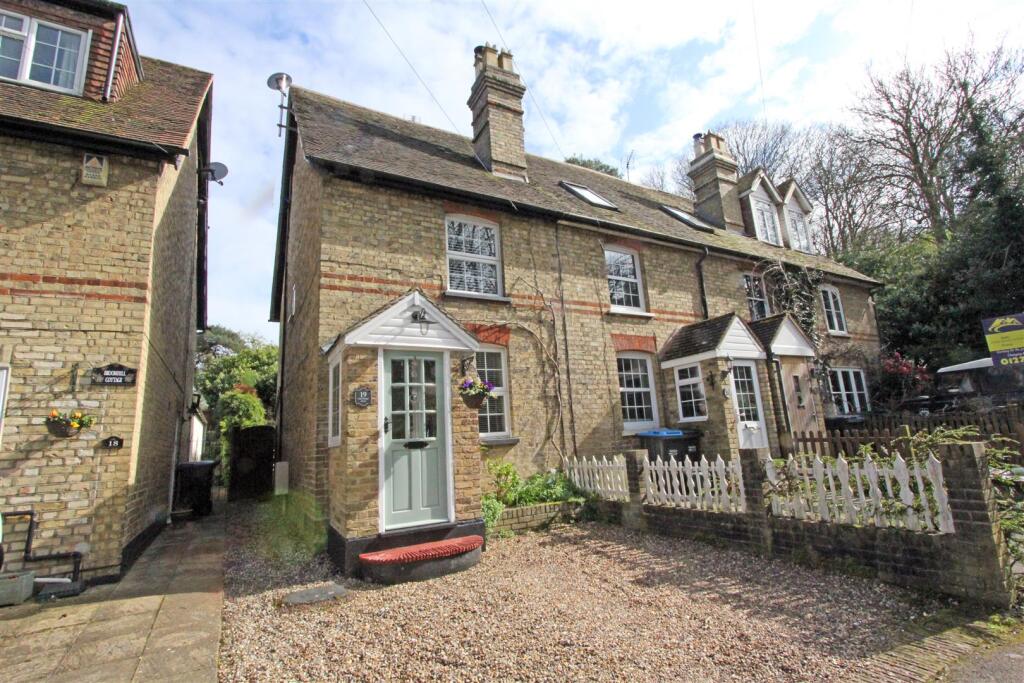 Main image of property: Park Lane, Harlow Town Park