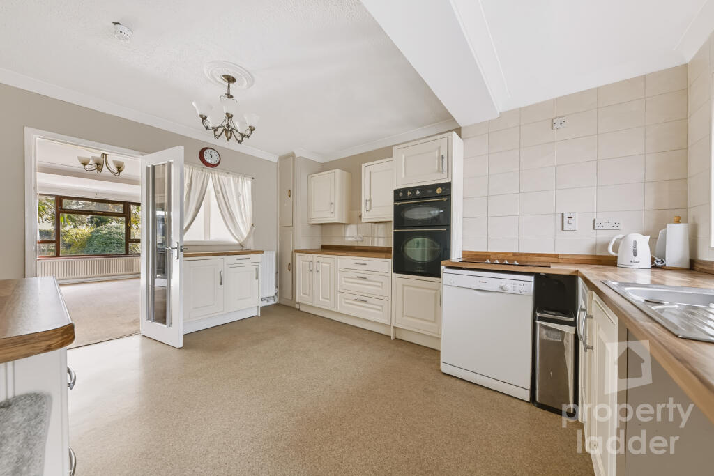 House in Coltishall, Great Hautbois - View 5