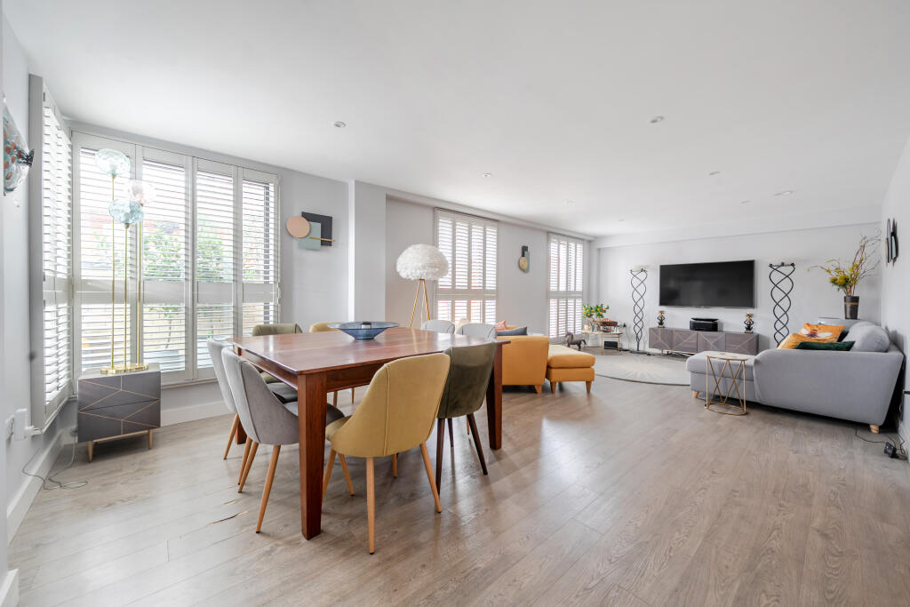 Main image of property: Southgate Street, Winchester, SO23
