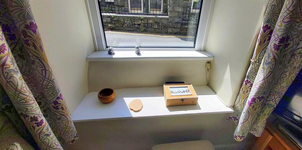 5 Rock Terrace, Harlech photo 4