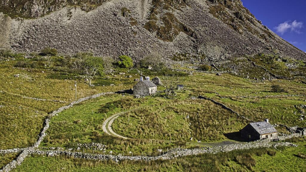 Cwm Teigl, Blaenau Ffestiniog photo 3