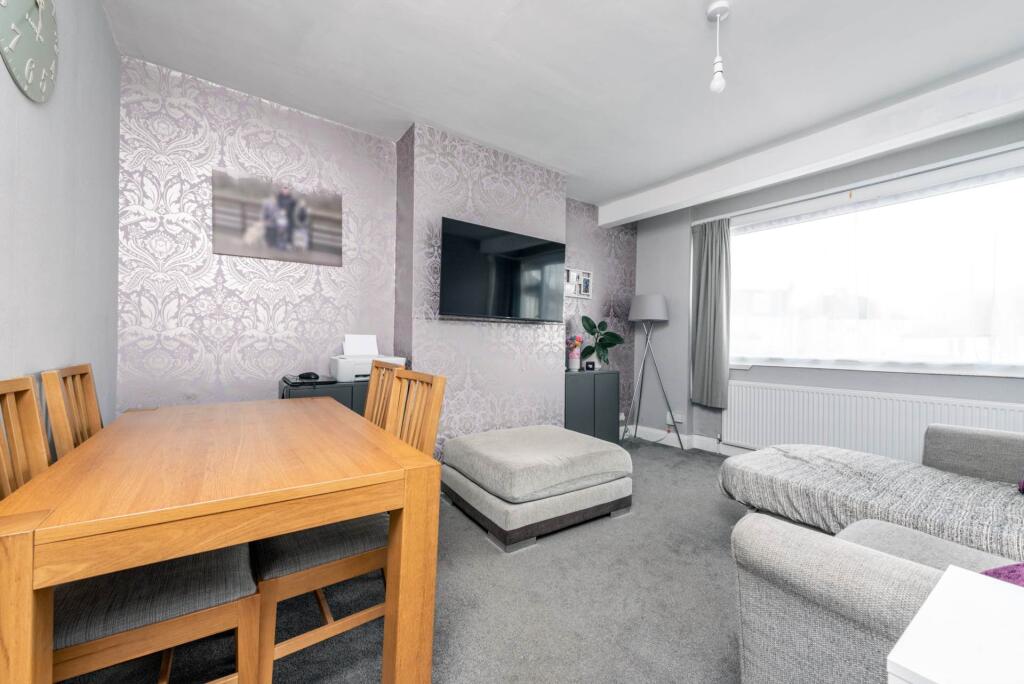 Main image of property: Rosebery Close, Morden