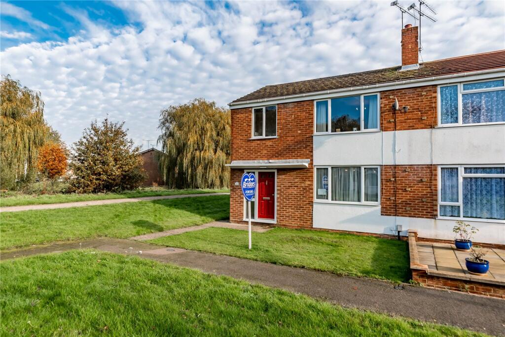 Main image of property: Wren Way, Farnborough, Hampshire, GU14
