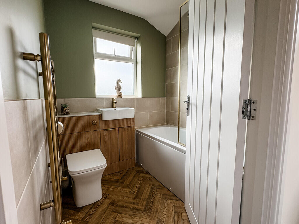 House in Watford - View 4