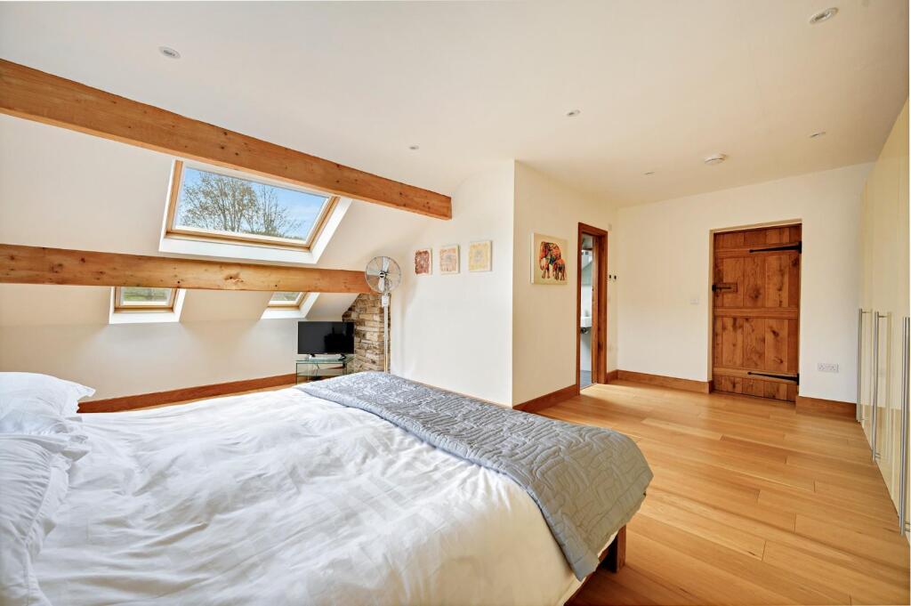 Additional image 33 of Higher Whittlestone Head Farm, Whittlestone Head, Darwen