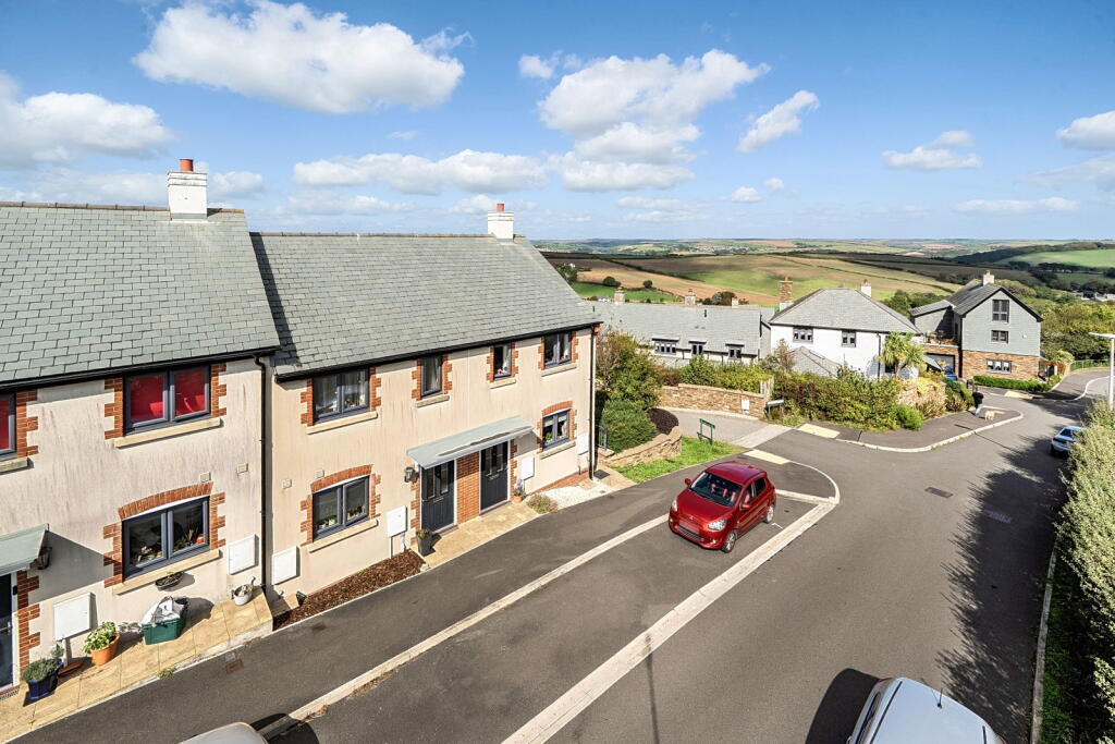 Main image of property: McIlwraith Road, Salcombe, TQ8 8FF