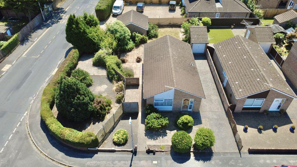 Abbots Close, Worle - LARGE CORNER PLOT & POTENTIAL - View 3